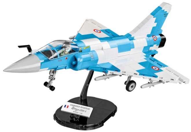 Fegyveres erők Mirage 2000 repülőgép modell 1:48