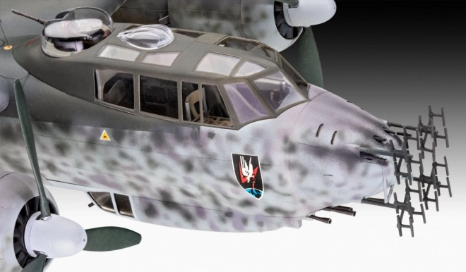 Revell modell repülőgép Dornier DO 217J éjszakai vadászgép