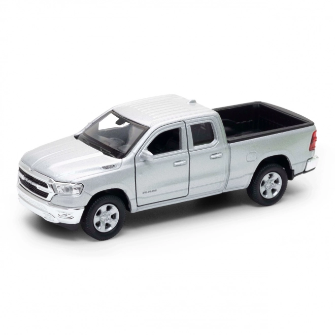 Fekete Dodge Ram 1500 (2019) modellautó 1:34 arányban