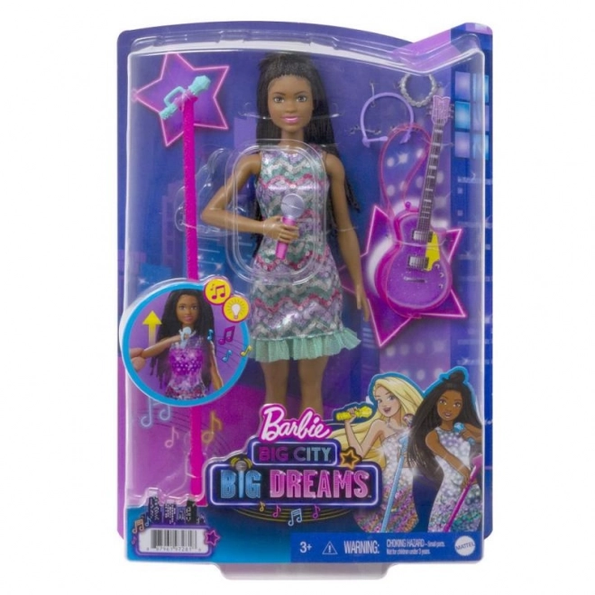 Barbie Brooklyn énekesnő hangokkal