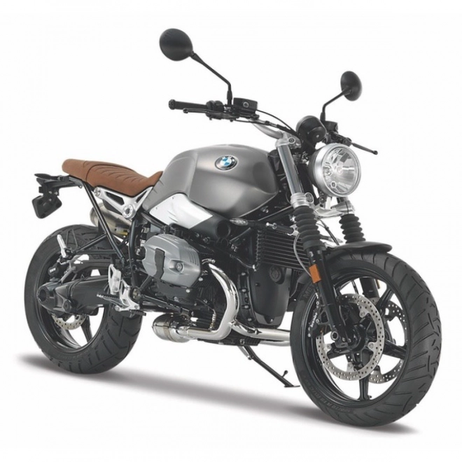 Részletes motorkerékpár modell 1:12