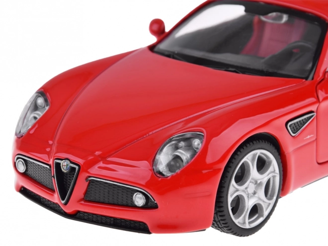 Fém autómodell Alfa Romeo 8C Competizione 1:32 méretarányban világítással