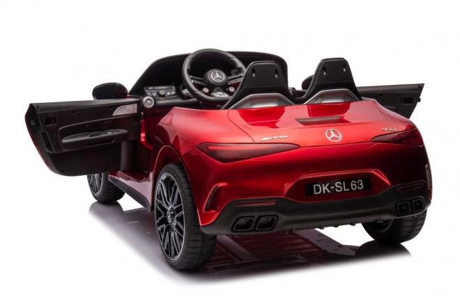 Mercedes AMG SL63 pirosra festett akkumulátoros autó