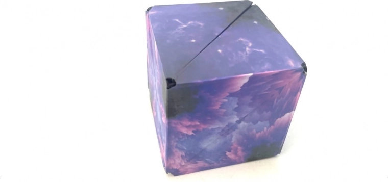 Antistressz szórakozás kézközelben