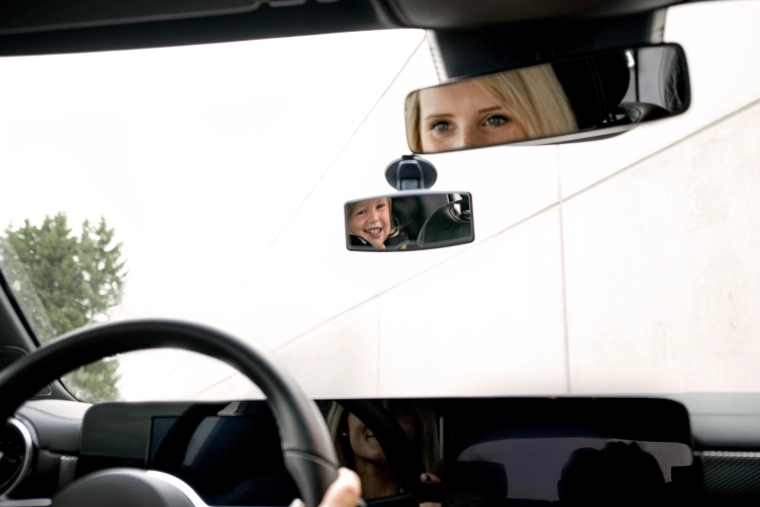 Biztonságos gyermekfelügyelet