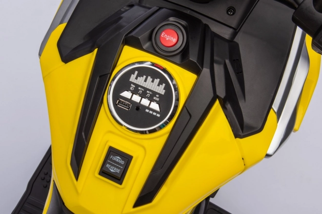 Honda NC750X motorkerékpár sárga