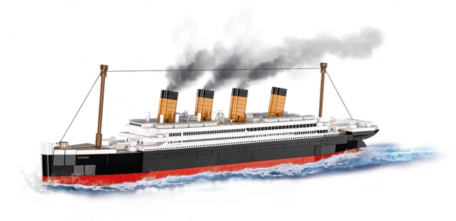 Tengerjáró Titanic modell 1:700 méretarányban COBI