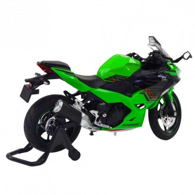 Sportos motorkerékpár dizájn