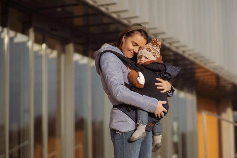 Rugalmas hordozás és praktikus részletek