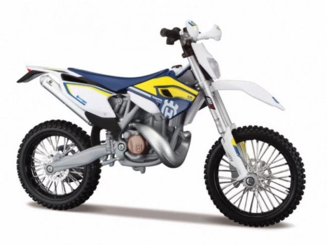 Husqvarna FE 501 Motorkerékpár Modell 1:12 Méretarányban
