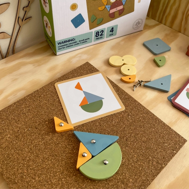 Woopie Green fából készült kalapácsos puzzle 20 minta 82 db