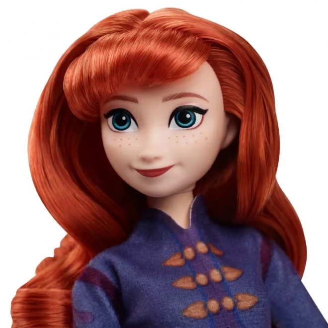 Disney Frozen Anna korcsolyázó baba