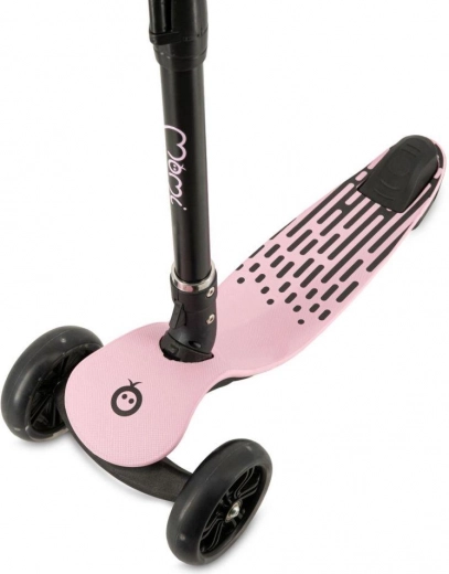 Stabil háromkerekű kialakítás az első utazásokhoz