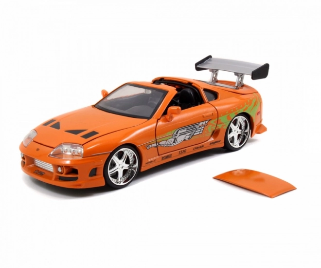 Gyors és Dühös 1995 Toyota Supra modellautó 1:24 + Brian O’Conner figura