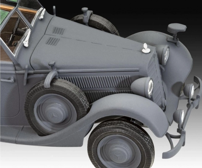 Mercedes-Benz 320 (W142) Cabriolet Műanyag Modellautó 1/35