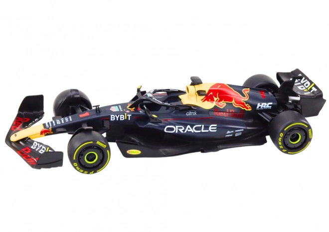 Zdalnie sterowana autó Oracle Red Bull RB18 fekete 1:18