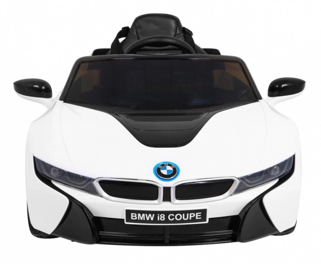 BMW I8 Lift Akkumulátoros Autó Fehér + távirányító + lassú indítás + 3 pontos övek + MP3 USB + LED dióda