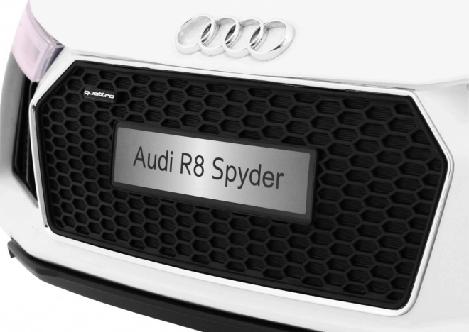 Audi R8 Spyder Akkumulátor Fehér + Távirányító + EVA + Lassú indítás + MP3 rádió + LED dióda