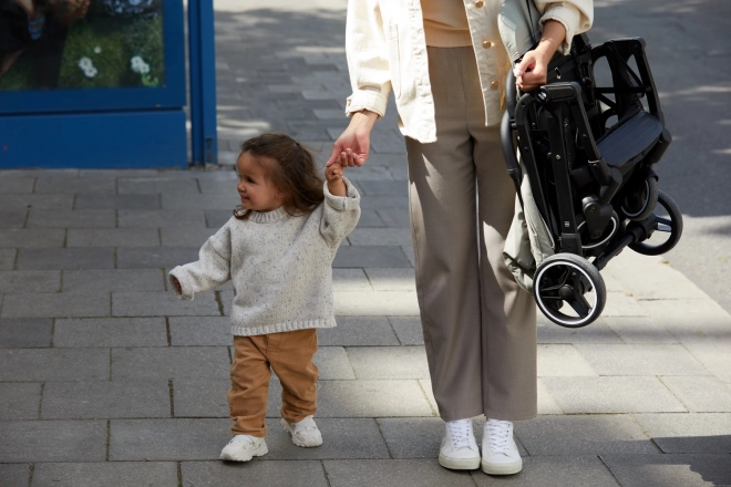 Hauck Travel N Care Plus Mogyoró Utazó Babakocsi