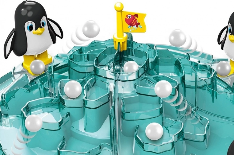 Jeges hegy célzászlóval