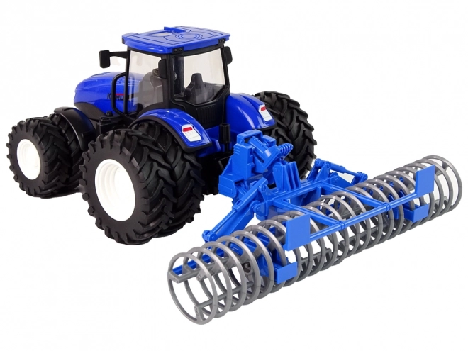 Kék távirányítós traktor 1:24 méretarányban