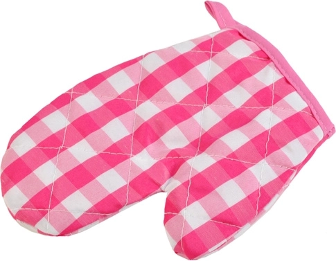 Biztonságos sütés kesztyűvel és alátéttel