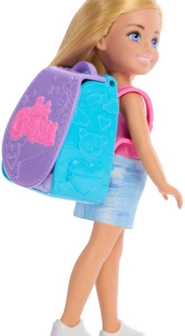 Barbie Chelsea baba hátizsákkal és cicával