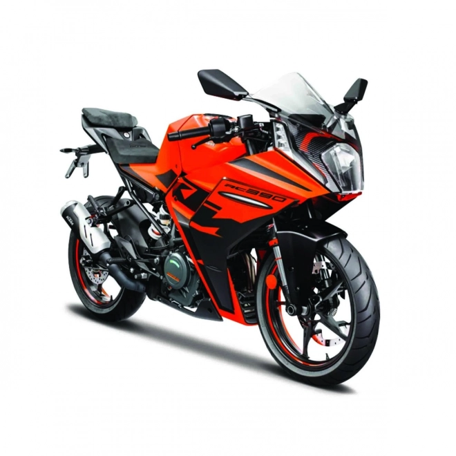 Részletes motorkerékpár modell 1:12