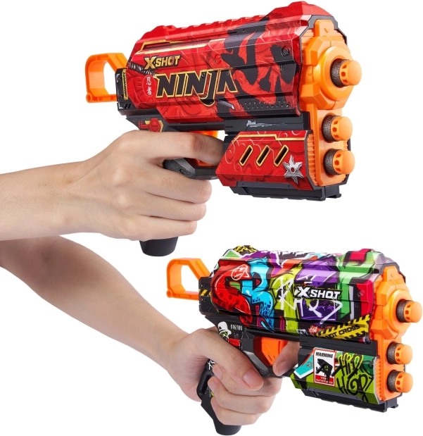 Két egyedi skin: Graffiti és Ninja