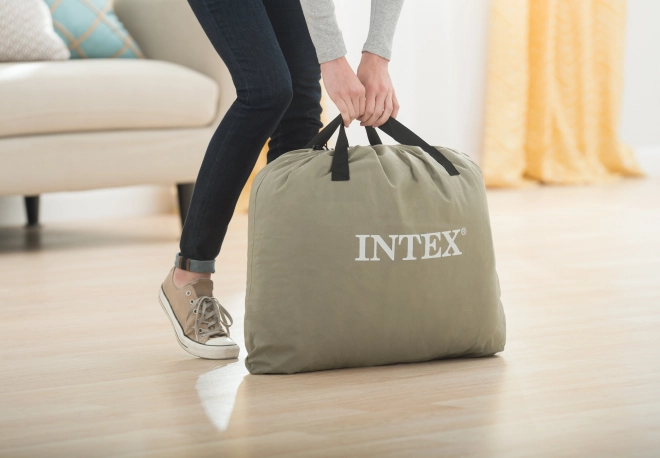 Kétszemélyes felfújható matrac beépített elektromos pumpával 203 × 152 × 56 cm INTEX