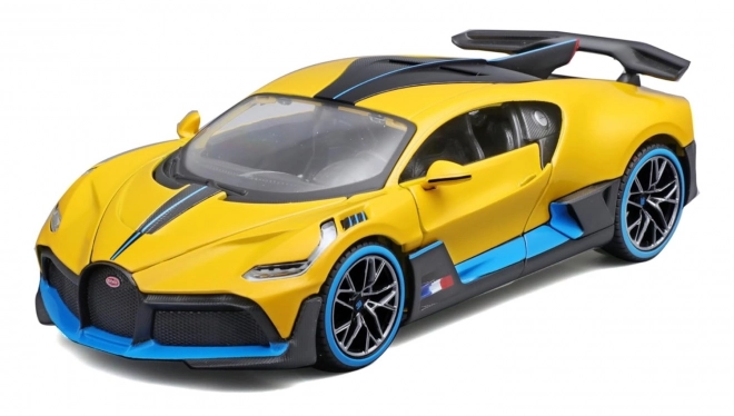 Maisto Bugatti Divo sárga modellautó 1:24 méretarányban