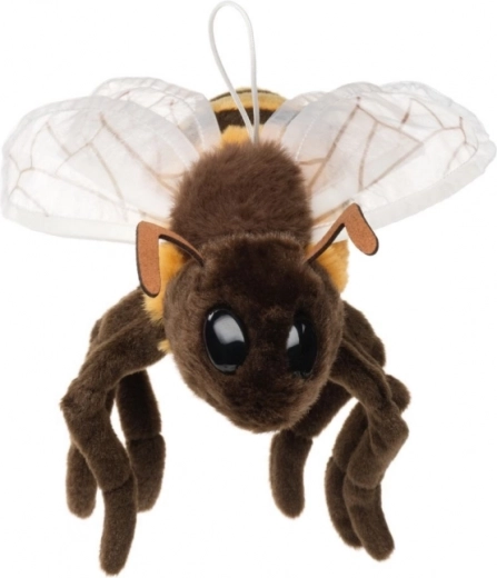 Élethű szárnyak és bájos részletek