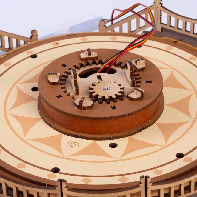 RoboTime 3D fa körhinta zenedoboz