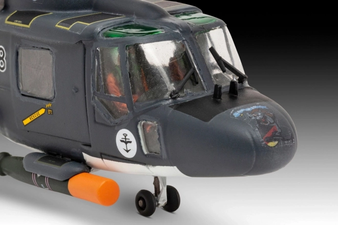 Műanyag modell Westland Lynx helikopter 1/72