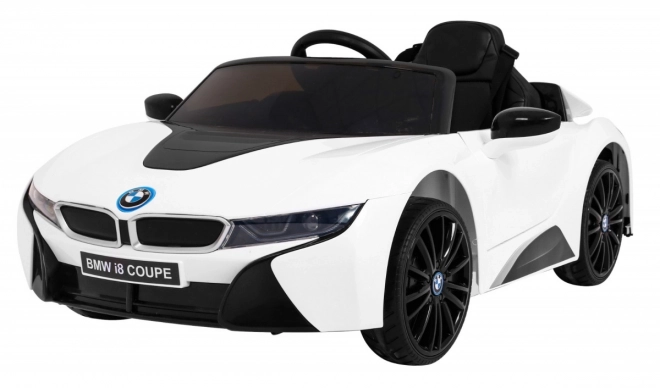 BMW I8 Lift Akkumulátoros Autó Fehér + távirányító + lassú indítás + 3 pontos övek + MP3 USB + LED dióda