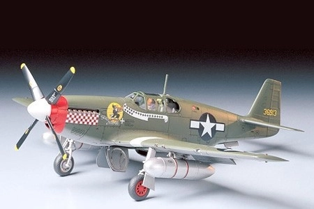 Tamiya észak-amerikai P-51B Mustang modellkészlet