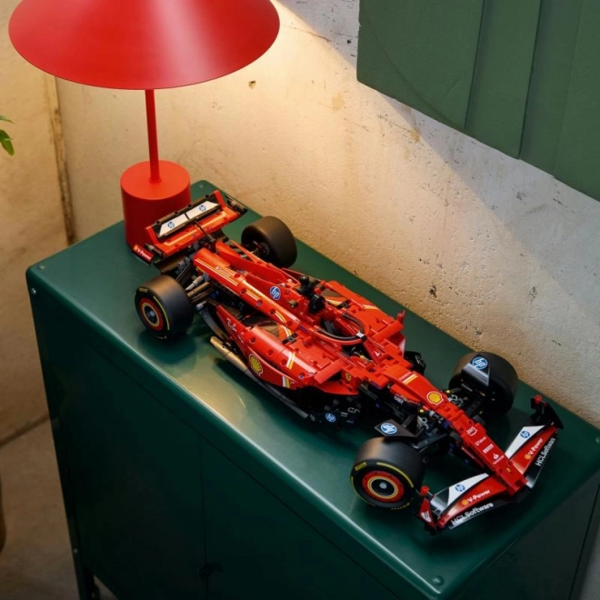 LEGO Technic Ferrari SF-24 F1 felnőtteknek