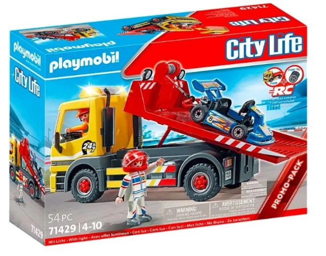 Vontatóautó villogó lámpákkal