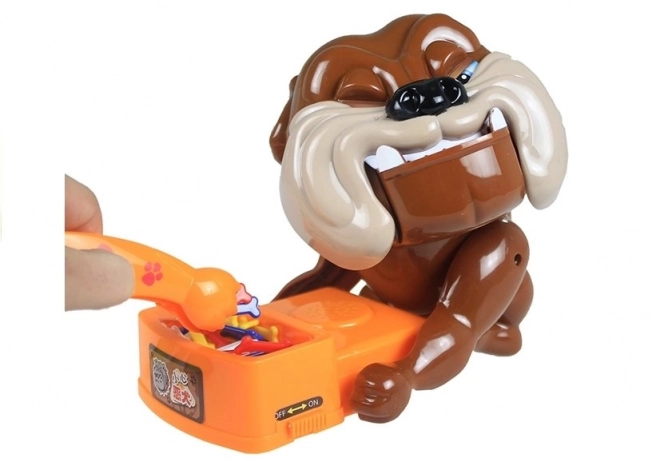 Ügyességi Játék Rossz Kutya Elemmel Barna Bulldog