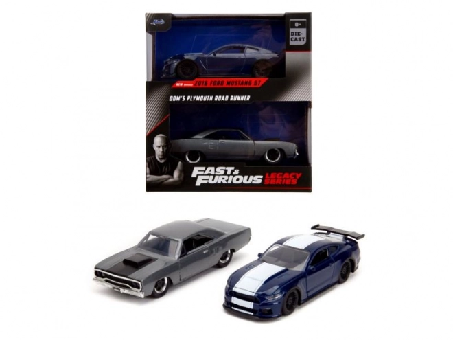 Rychle és őrültek Twin Pack 2016 Ford Mustang GT350 és 1970 Plymouth Road Runner autómodellek