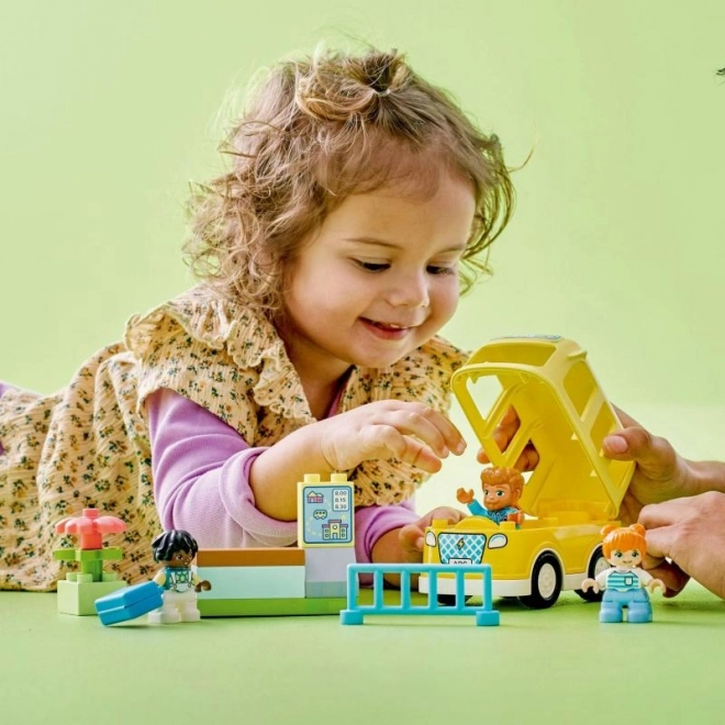 Buszos kaland készlet LEGO DUPLO-val