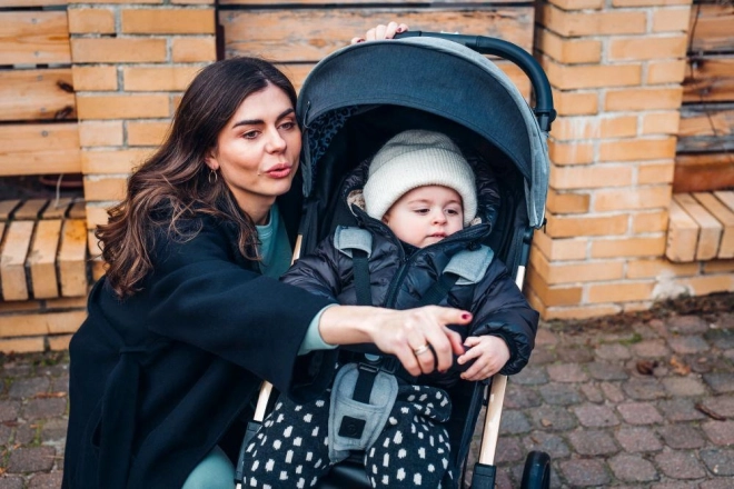 Estelle Plus Light Sport Babakocsi Fekete