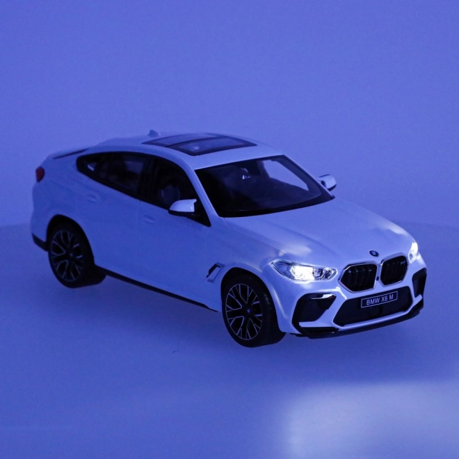 Távirányítós BMW X6 M autó fehér