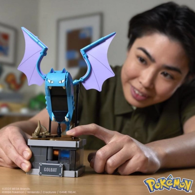 Mega Pokemon Golbat mozgatható figura