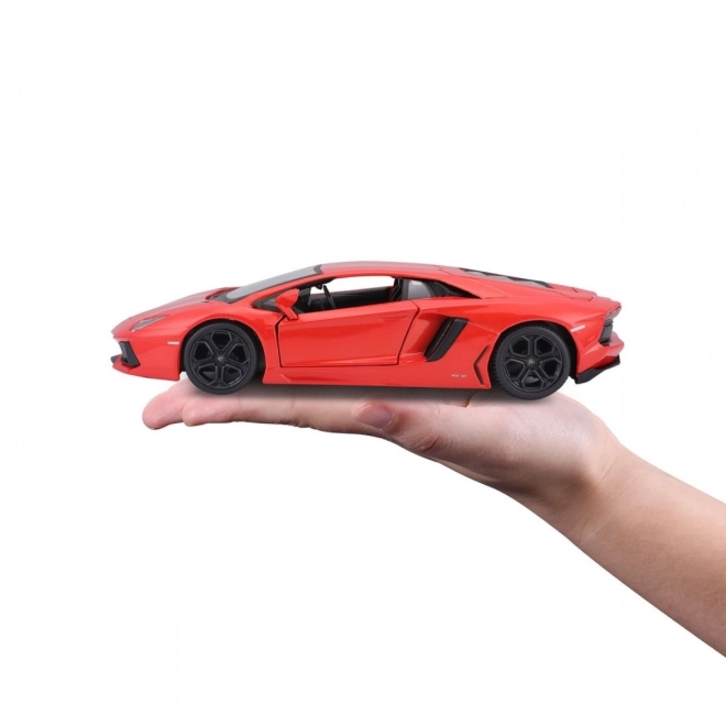 Lamborghini Aventador Coupé fém model 1:24 - narancssárga-piros