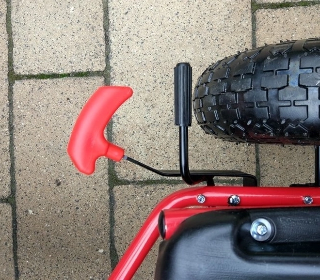 Pedálos levegős gokart + Felfújható gumik + Állítható ülés – Piros