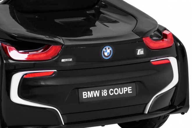 BMW I8 Lift Akkumulátoros Autó Fekete + távirányító + lassú indítás + 3 pontos övek + MP3 USB + LED dióda