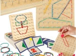 Fa geoboard – oktató geoplan színes gumikkal és mintakártyákkal