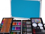 Képzőművészeti készlet bőröndben, 145 darab