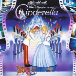 Puzzle Premium Plus Ikonikus Pillanatok: Hamupipőke 1000 darab